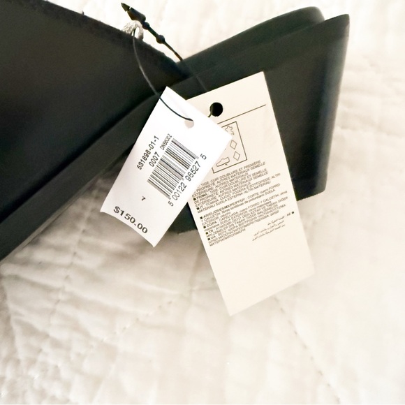 NEW Banana Republic Black Mules 7 NIB - Picture 3 of 10
